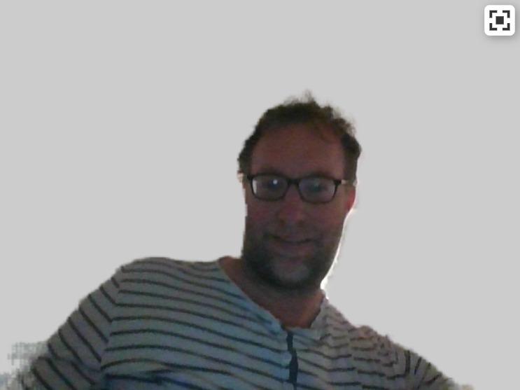 Zapp: GymGamEnt: test cam blurred edge test - fix mask with Ticker() | ZIM JavaScript Canvas Framework - Code Creativity